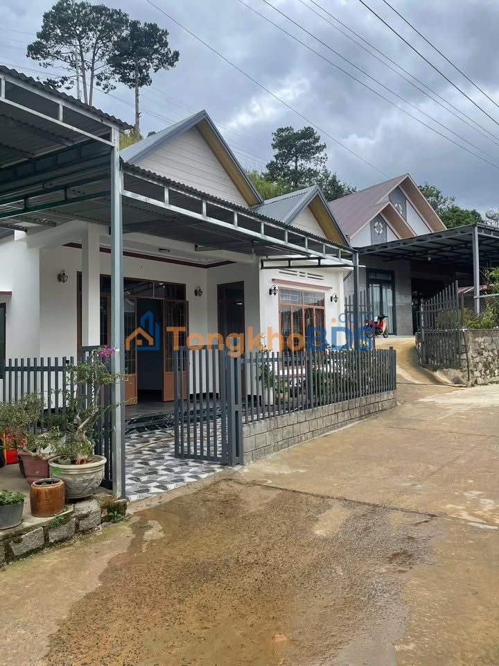 Nhà 180m² Thổ cư Thị trấn D'Ran, Lâm Đồng - Giá 2 Tỷ