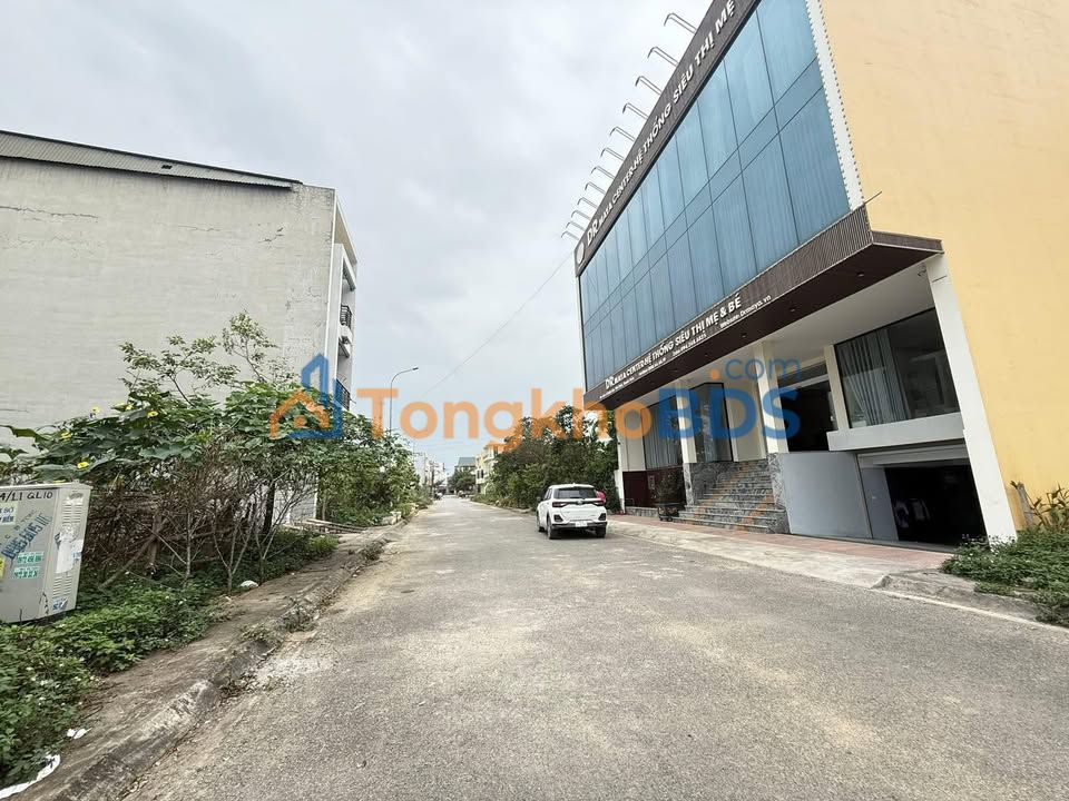 Đất nền Nobel 100m² - Mặt tiền đường đôi 42m giá 1.4 tỷ