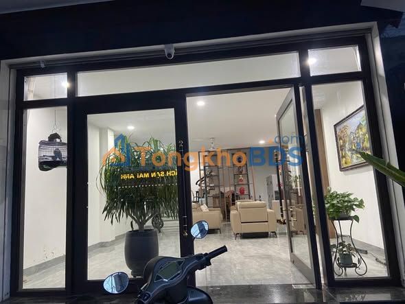 Mặt bằng kinh doanh mặt tiền 6m đường Phan Đình Phùng, Lào Cai - Sẵn sàng hoạt động