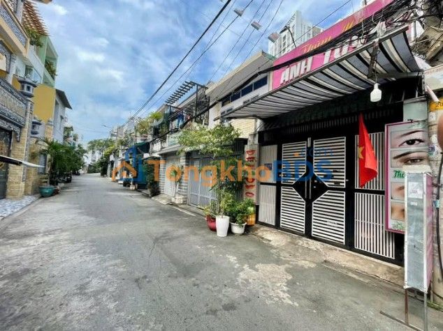 Nhà Hẻm Xe Hơi 60m² Hòa Bình, Tân Phú - Giá 6.2 Tỷ TL - Sẵn Ở Ngay