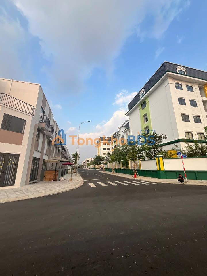 Nhà phố Lê Lai Quận 6 90m² 8.2 tỷ - Vị trí đắc địa