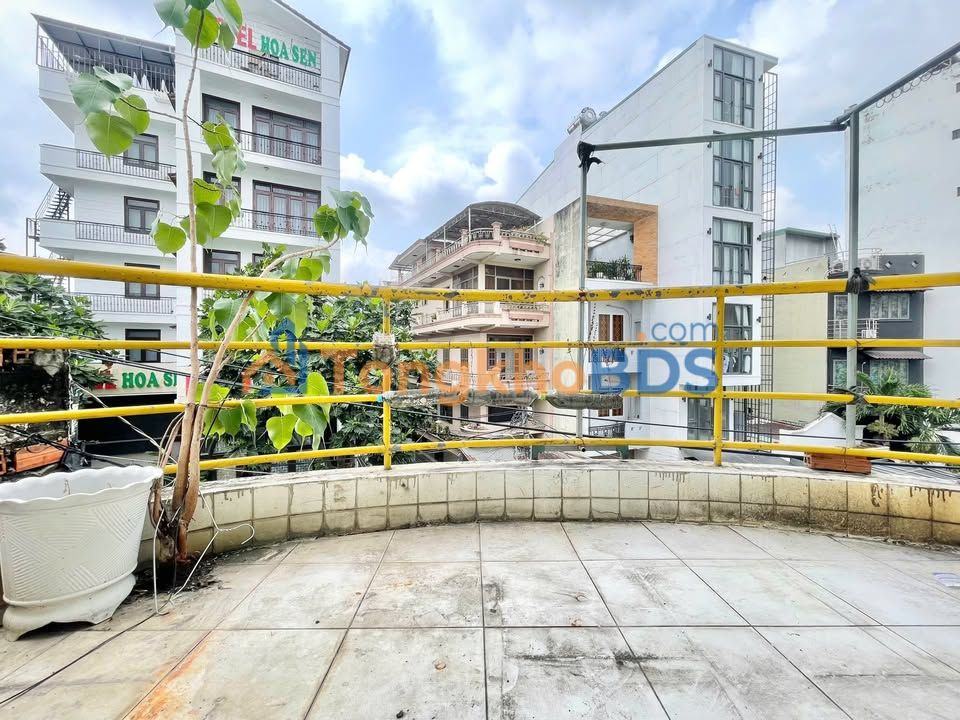 Cho thuê Phòng Duplex Gò Vấp - Gần ĐH Công Nghiệp, 3.3 Triệu/Tháng