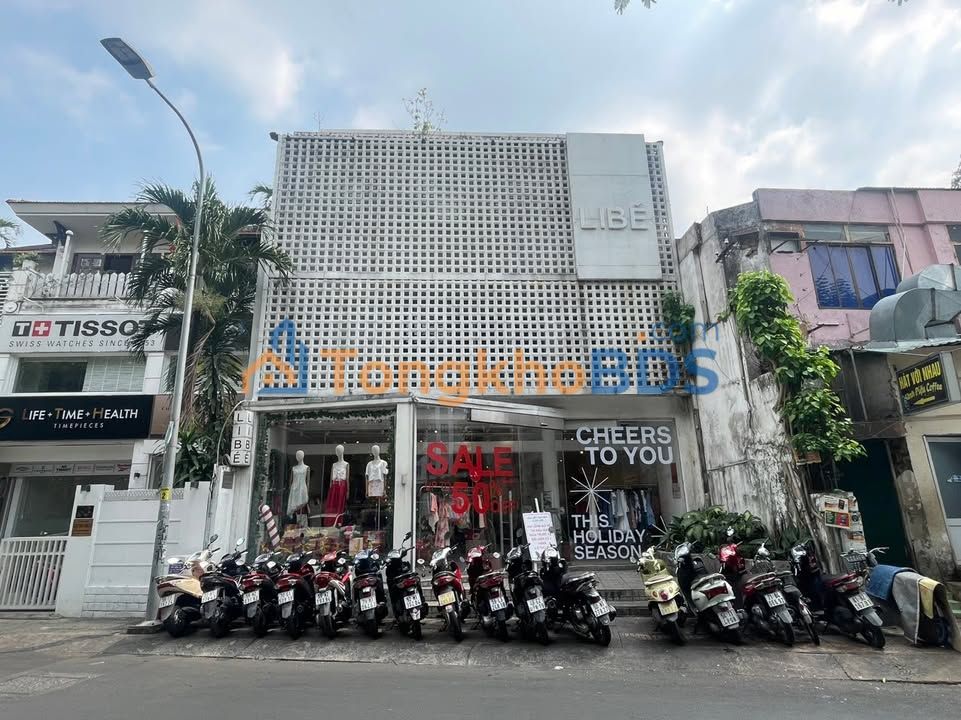 Cho thuê nhà mặt tiền Võ Văn Tần, Quận 3, 10x17m, 3 tầng - Kinh doanh sầm uất