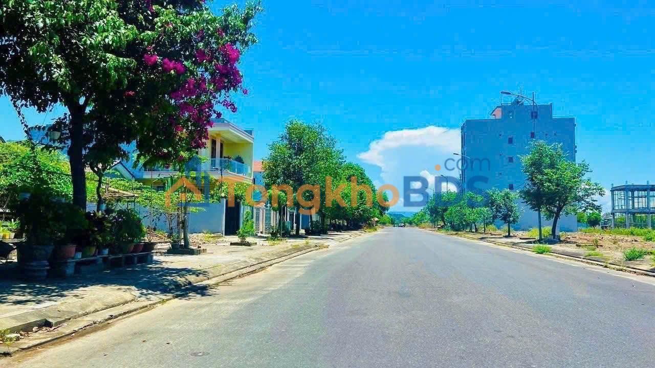 Đất Vàng Trịnh Hoài Đức 138m² - Trung Tâm Làng Đại Học Tam Kỳ