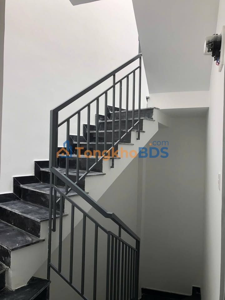 Căn Hộ 5 Tầng Hoàng Diệu 115m² - Dòng Tiền 60 Triệu/Tháng