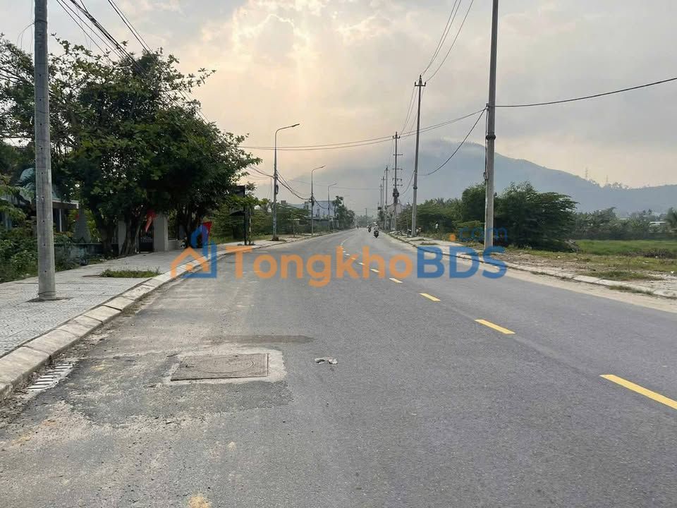 Đất Mặt Tiền DT601 Hòa Khánh, Đà Nẵng - 175m² View Hồ, Kinh Doanh Tốt