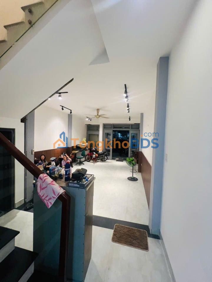 Nhà Mặt Tiền Ngô Quyền Sơn Trà 98m² - Kinh Doanh Sầm Uất, Dòng Tiền 30 Triệu/Tháng