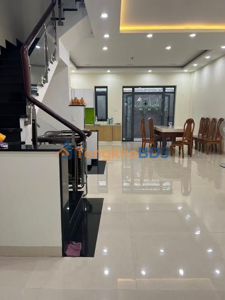 Cho thuê nhà nguyên căn Vạn Phúc City 120m² - Kinh doanh/Văn phòng đắc địa