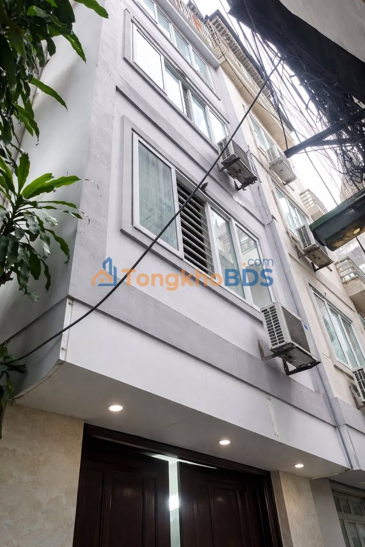 Nhà 5 Tầng Cầu Giấy 50m² - 6 Ngủ, Ngõ Ô Tô - 11 Tỷ