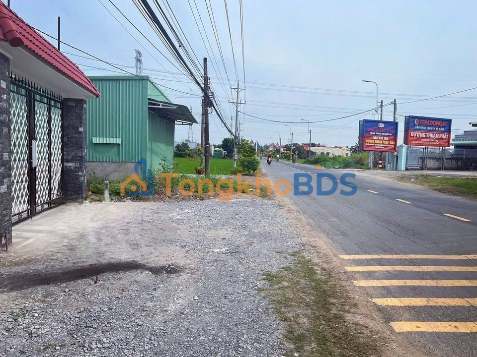 Mặt Bằng Kinh Doanh Mặt Tiền TL833, Tân Trụ, Long An - 300m² Giá Thuê 3 Triệu/Tháng