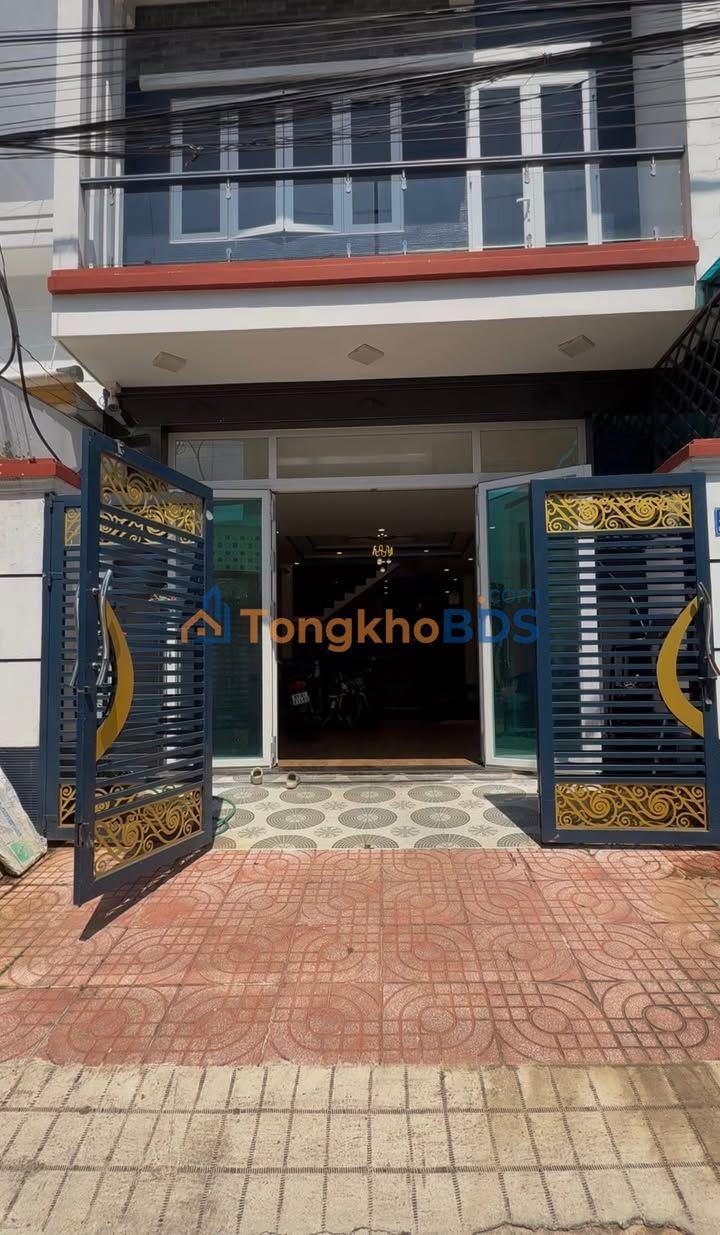 Nhà Phố Trung Tâm Buôn Ma Thuột - 77m² Thổ Cư, Gần Chợ Phan Chu Trinh