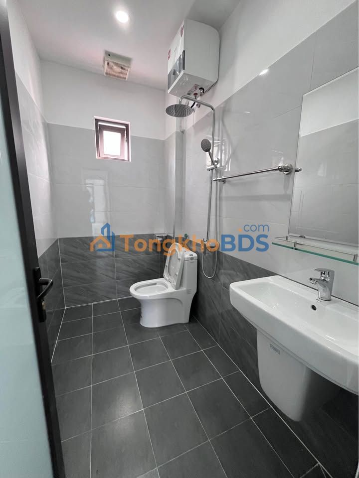 Nhà riêng Đặng Cương 63m² 2.65 tỷ - Ô tô vào tận nhà