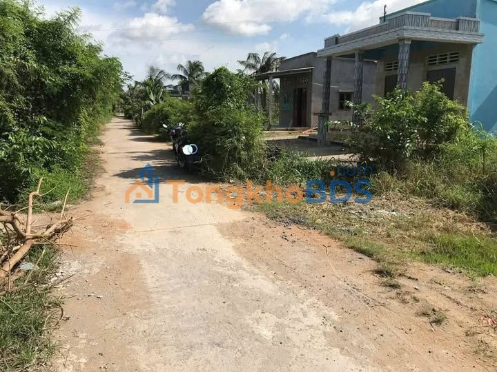 Đất Nền Gò Công Đông 1957m² Giá 850 Triệu - Sổ Hồng Chính Chủ