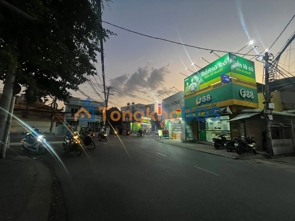 Nhà phố Linh Xuân 107m² giá 10 tỷ - Mặt tiền kinh doanh