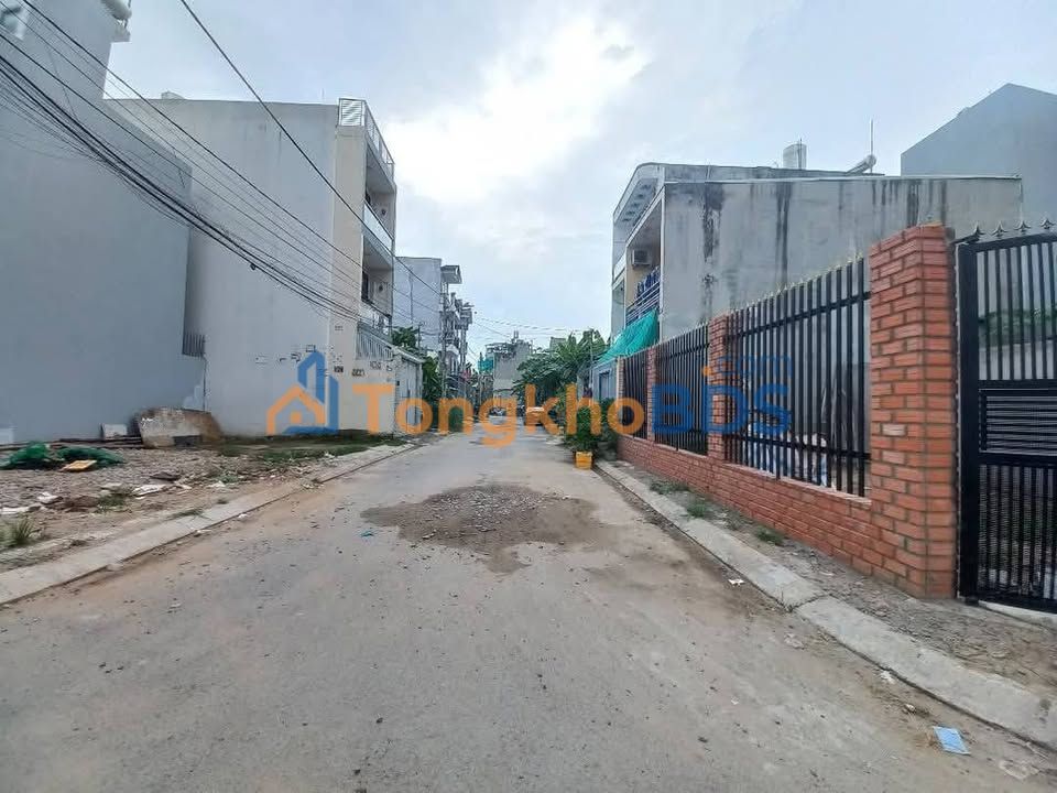 Đất Long Trường Thủ Đức 53m² 3.65 tỷ - Sổ hồng sẵn