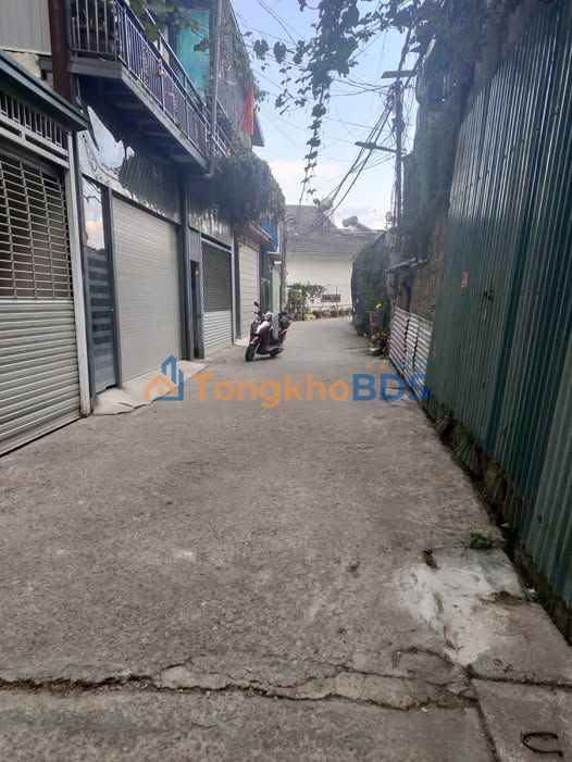 Nhà 90m² Phường 9 Đà Lạt - Hướng Đông Nam, Giá 5.9 Tỷ