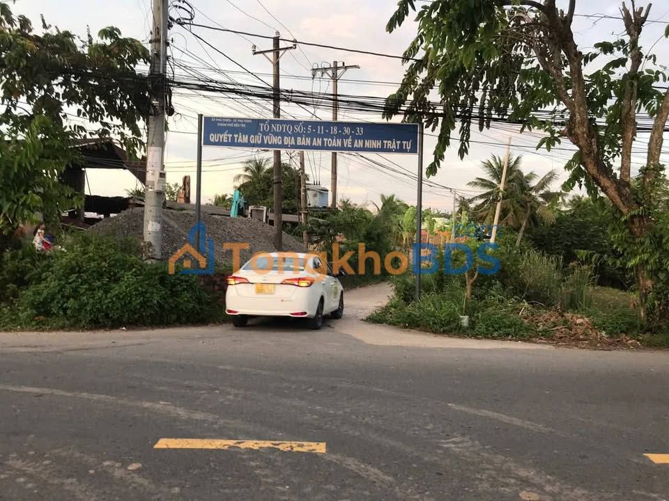 Bán Gấp Đất Nền Phú Hưng, Bến Tre - 104m² Sổ Hồng, Giá Chỉ 450 Triệu