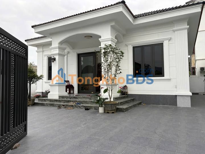 Bán Gấp Biệt Thự Sân Vườn Hạ Long 270m² Hướng Bắc - Giá 9.1 Tỷ