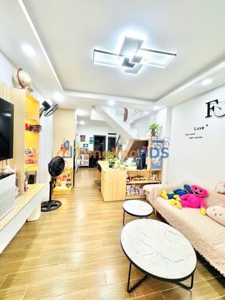 Nhà Hóc Môn Trần Xuân Soạn 49m² 5.5 tỷ - Chính chủ bán