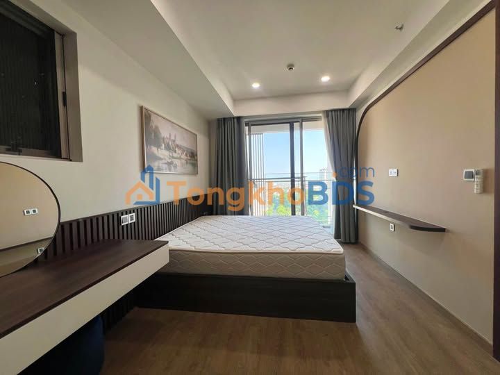 Cho thuê căn góc 2PN MidTown M7, view biệt thự - Full nội thất