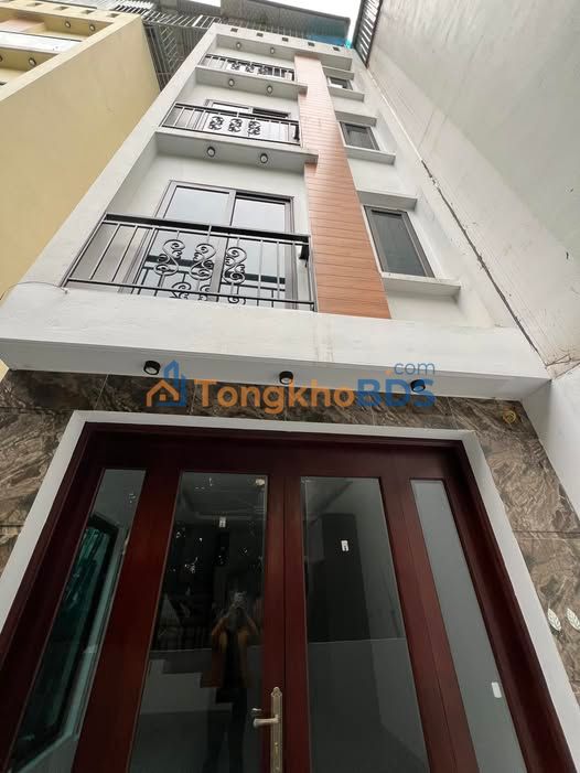 Nhà 5 Tầng 31m² Đức Giang, Long Biên - Sổ Đẹp, Về Ở Ngay