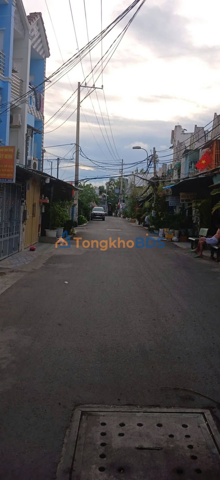 Nhà 3 Tầng Hẻm Xe Hơi Lê Văn Lương Q7 - 40m² - 1.8 Tỷ