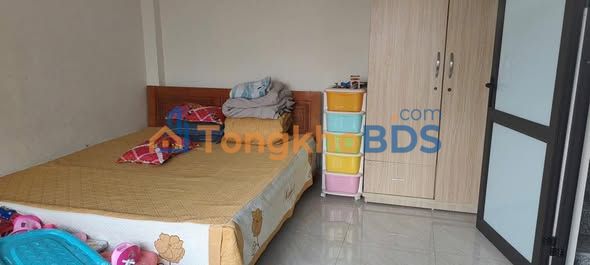 Cho thuê nhà phố Xuân Đỗ - Cự Khối 31m² 5 tầng, 3.2 tỷ - Sẵn Sàng Ở Ngay!