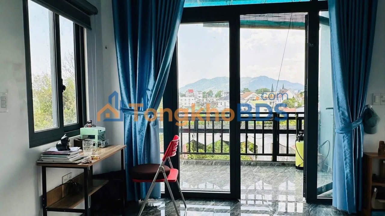 Nhà phố Hà Huy Tập P.2 Bảo Lộc 130m² 4 tỷ - Chính chủ bán