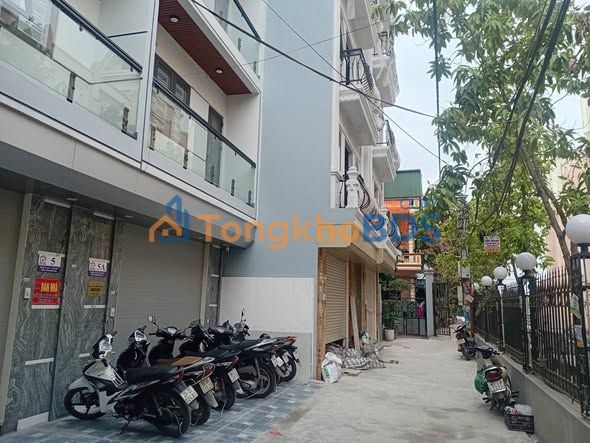 Nhà Lĩnh Nam Hoàng Mai 55m² 14 tỷ - Ô tô vào nhà