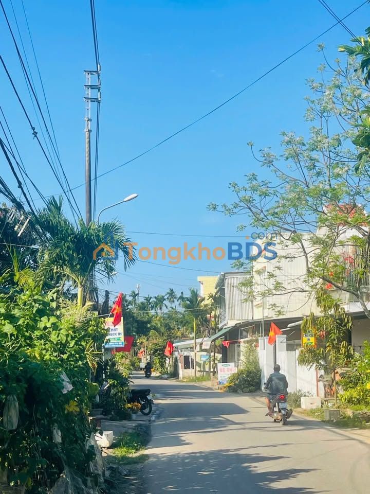 Đất nền Hoàng Hoa Thám Quảng Ngãi 377m² 2 tỷ - Sổ đỏ chính chủ
