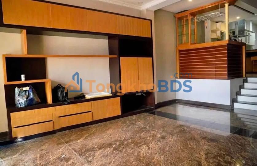 Nhà 3 Lầu KDC Hùng Vương, Phan Thiết - 107.5m² Kinh Doanh Tốt
