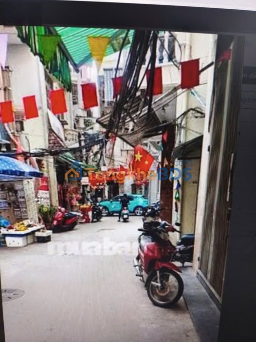 Cho thuê nhà mặt ngõ kinh doanh Ngõ Văn Hương, Đống Đa - 30m² x 3 tầng, 10 triệu/tháng