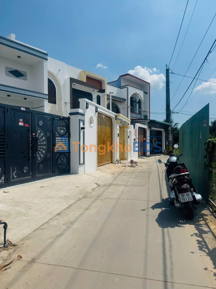 Bán Gấp Nhà Cấp 4 Mỹ Lộc, Long An - 116m² Sổ Hồng, Giá 1.85 Tỷ