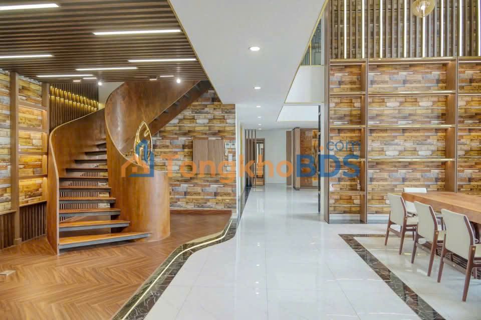 Penthouse Vista Verde 310m² - View Sông Sài Gòn, Sổ Hồng Sang Tên