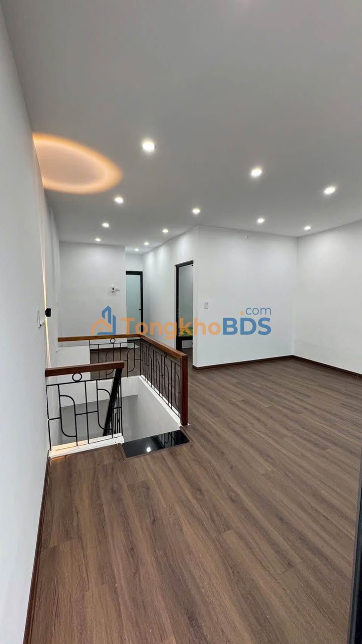 SmallHouseForRent Hồng Hà Ba Đình 20m² 3tr - Full nội thất