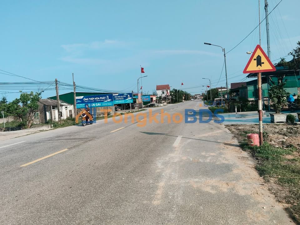 Đất nền Mặt tiền QL15B, Thạch Hà, Hà Tĩnh - 102m² - Giá 2 tỷ