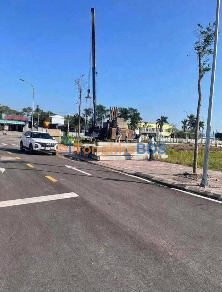 Nhà phố Thuận Thành 100m2 - Mặt tiền kinh doanh hút khách