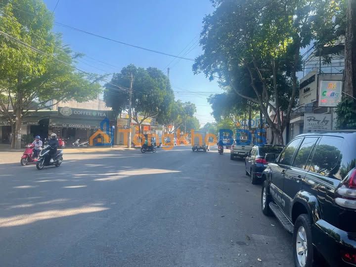 Bán Đất Mặt Tiền Lý Thái Tổ, BMT - Kinh Doanh Sầm Uất 107m²