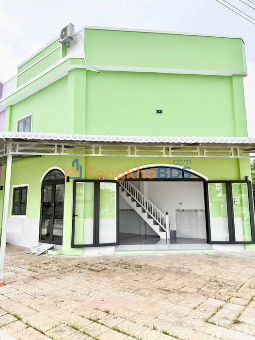 Nhà Trệt Lửng Góc 2 Mặt Tiền Đường Lớn Cần Thơ - Giá 6 Triệu/Tháng