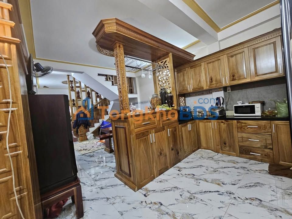 Nhà 3 Mê Phường Nhơn Bình, Quy Nhơn - 70m² Giá 3.8 Tỷ, Gần Chợ Dinh