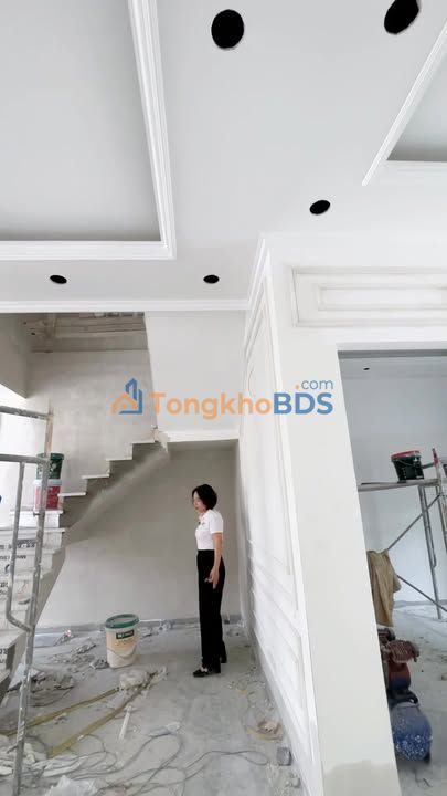 Biệt thự sân cổng Tự Lập 130m² - 4PN Full Nội Thất, Giá 6.35 Tỷ