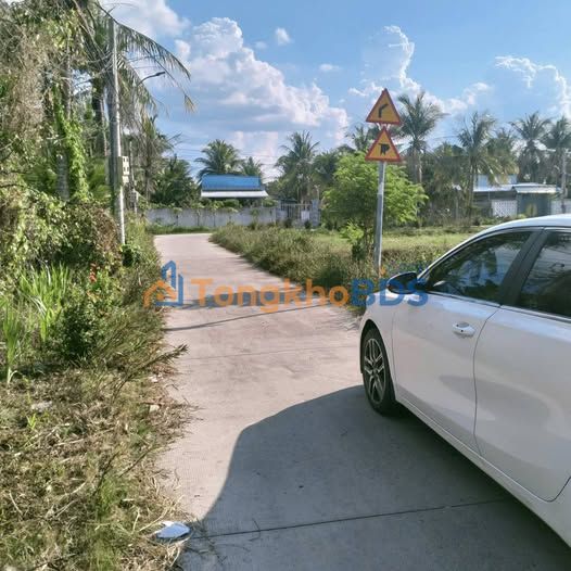 Đất Nền Townhouse Lộ Bờ Dừa, Bến Tre - 187m² Giá 900 Triệu