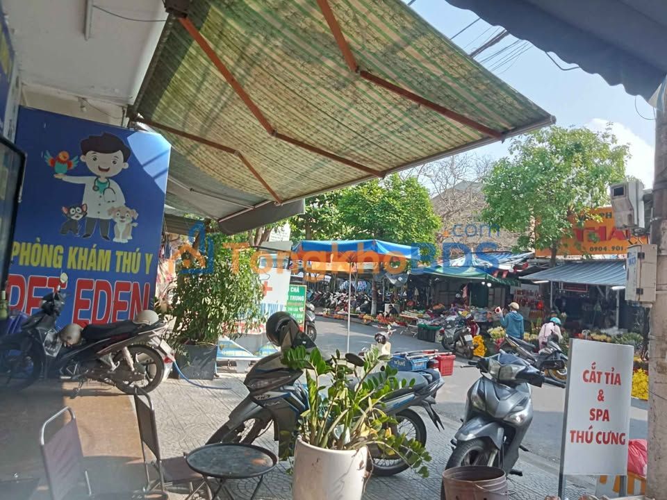 Nhà Mặt Tiền Chợ Cẩm Lệ - 75m² Kinh Doanh Sầm Uất, Hướng Đông