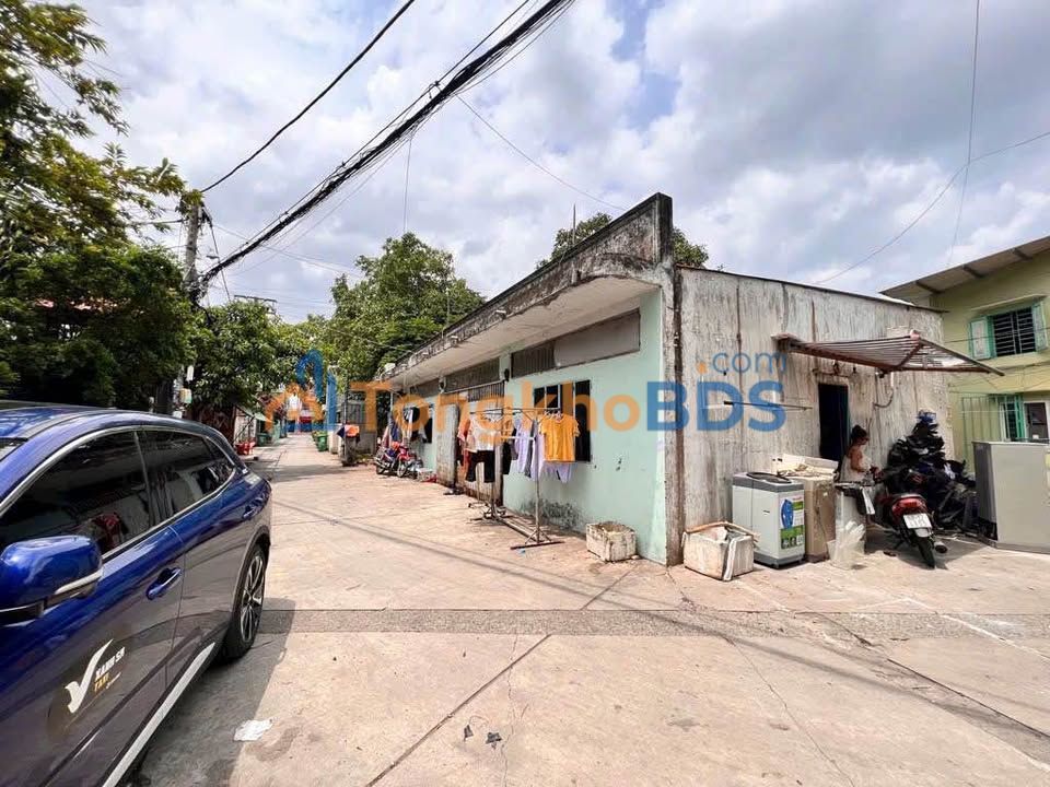 Nhà riêng Lê Trọng Tấn Dĩ An 120m2 6 tỷ - Ô tô vào tận nhà