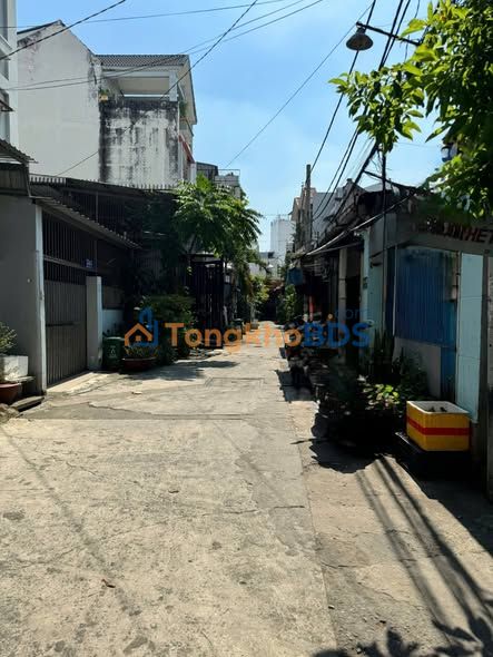 Bán Gấp Dãy Trọ 200m² Phường Đông Hưng Thuận, Q12 - Thu Nhập 20 Triệu/Tháng