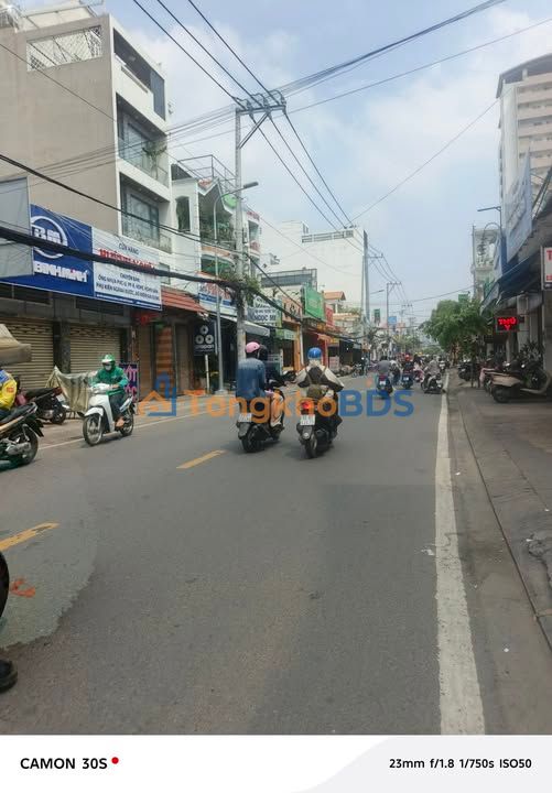 Nhà Mặt Tiền Lê Văn Lương 50m² - 2 Căn Giá 6.8 Tỷ