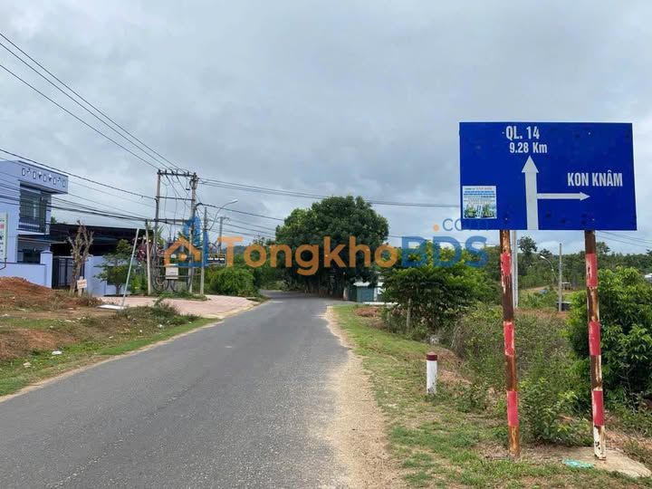 Đất Vườn Kon Tum 4400m² - Sổ Đỏ Thổ Cư, Giá 2.2 Tỷ - Lý Tưởng Làm Homestay