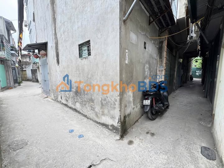 Nhà Trương Định, Hoàng Mai 25m² 2 Tầng - Giá 2.68 Tỷ, Full Nội Thất