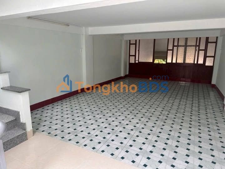 Nhà Nguyên Căn Mặt Tiền Lê Hồng Phong, 45m² Giá 11 Triệu - Kinh Doanh Đa Ngành