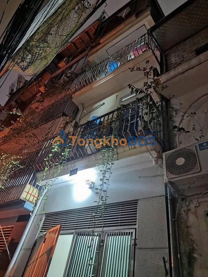 Nhà Đẹp Trung Phụng 35m² - 5 Tầng - Sổ Đỏ Nở Hậu - Giá 8 Tỷ